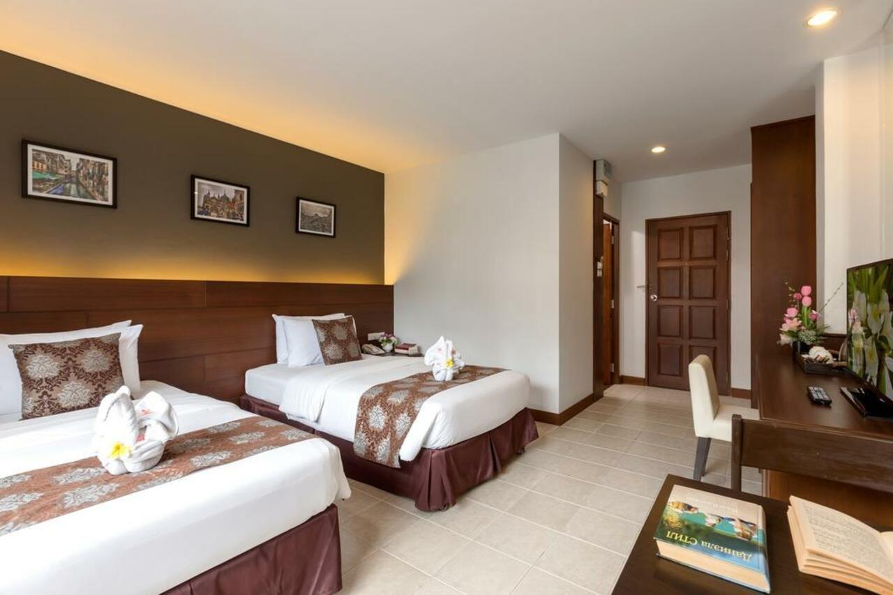 The Holiday Resort Pattaya Extérieur photo